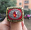 ハンドメイド大学3D青年賞のダイヤモンドが付いている真鍮の人のorWomen選手権のスポーツ リング